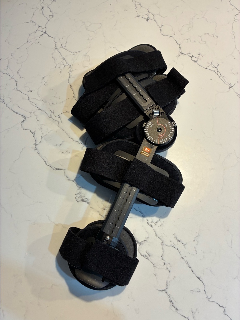 Adjustable Black Knee Immobilizer Brace with Dial Hinge